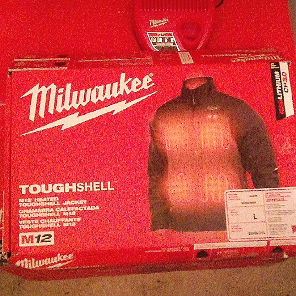 Milwaukee Tool  Toughshell Blk Large Heated Jacket with battery and 2 chargers